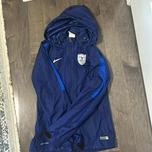 Authentic Nike USA soccer jacket size XS water resistant